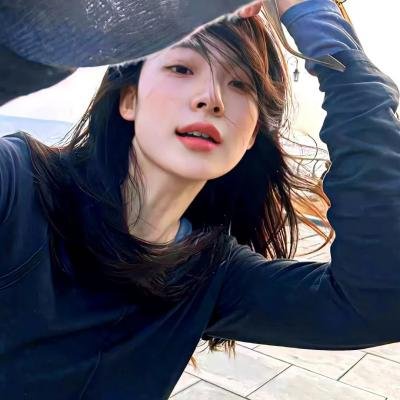 蕾哈娜内衣秀4